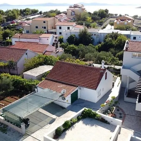 Holiday Zdena Holiday home Tribunj (Sibenik-Knin)